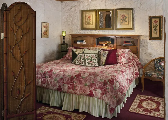 Cliff Cottage Inn